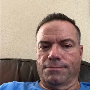 Meet your Posher, Luis